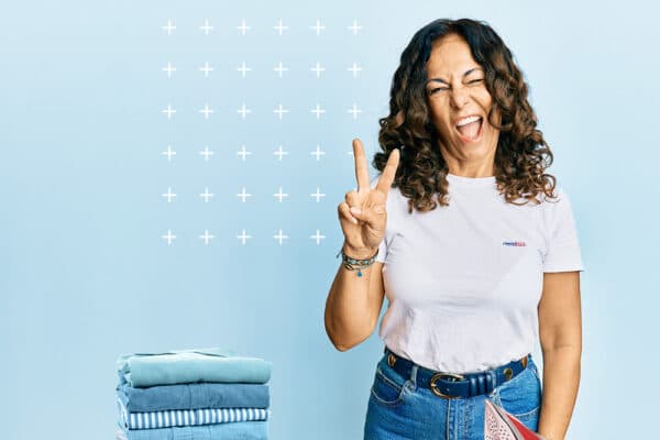 Femme de ménage repassage linge